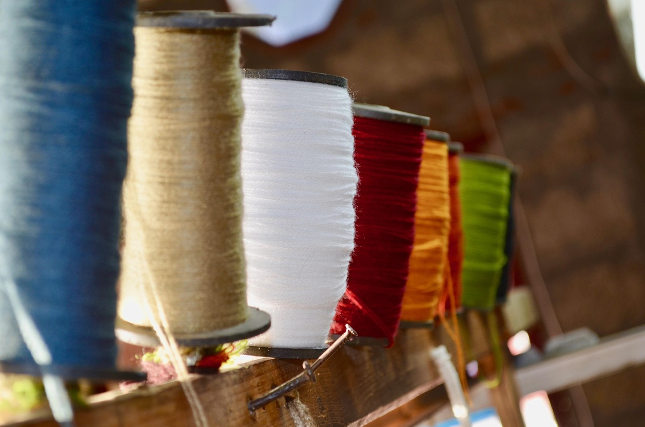 colourful, threads, color, sew, yarn, role, wool, fabric, textile, woven, weaving, work, industry, manufacture, veil, loom, india, brown work, brown industry, yarn, fabric, fabric, textile, weaving, weaving, weaving, weaving, weaving, loom, loom, loom, india